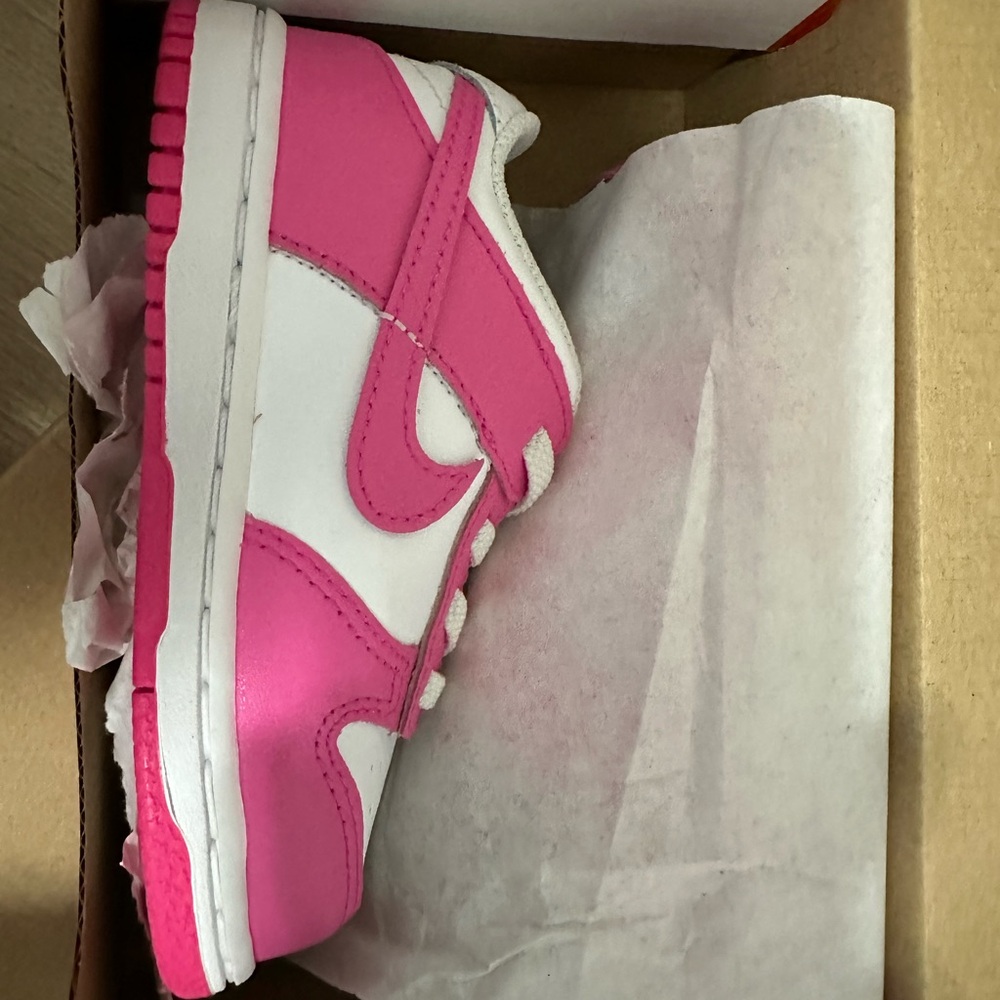 Toddler dunk - Picture 1 of 7